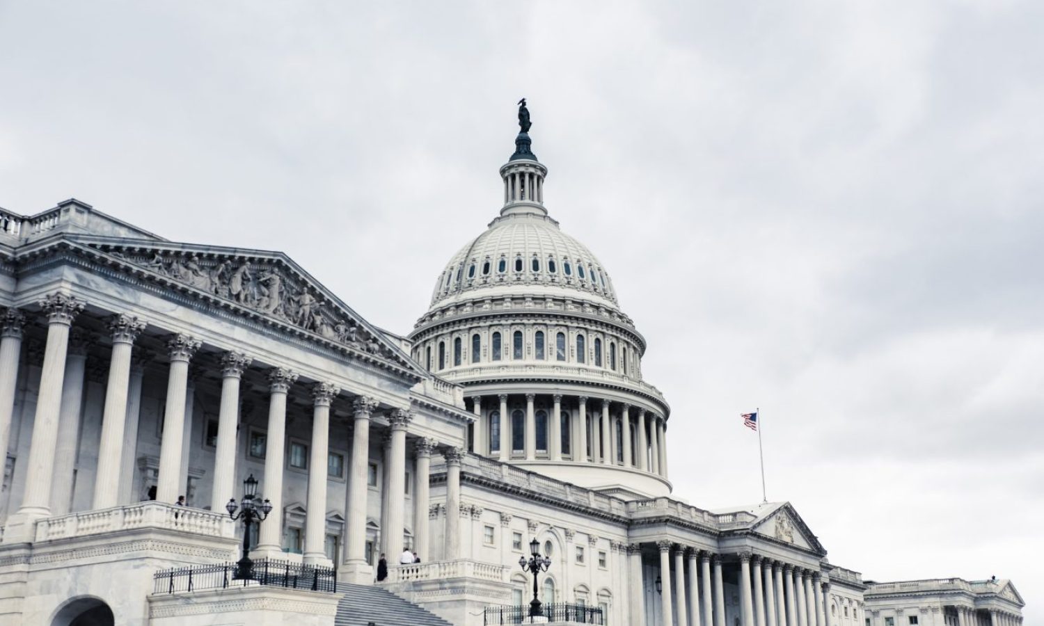 U.S. Capitol Building semi-profile